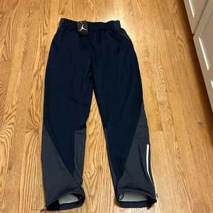 Nike dri fit Jumpman basketball sweatpants NWT